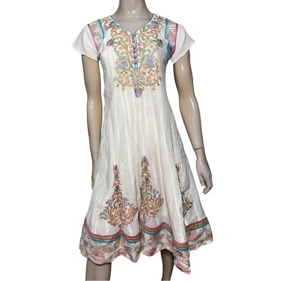 Women’s 38 6 Ivory Cotton Multi Color Embroidered Rhinestone Fit & Flare Dress - Picture 1 of 13